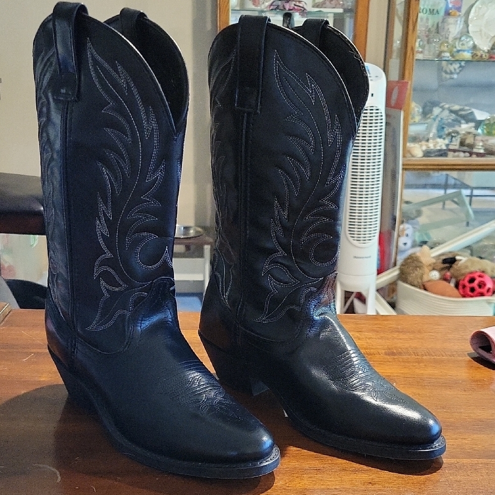 Laredo Black Heeled Western Boots